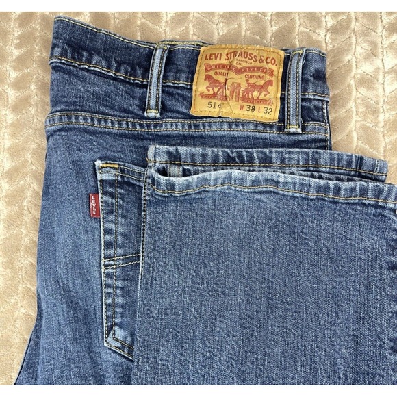 Levi's 514‎ Straight Fit Men's W38 L32 Blue Denim Jeans - Picture 1 of 11
